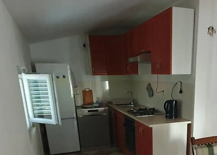 Daire With Parking Space Seline - Paklenica - 17390 Starigrad Paklenica